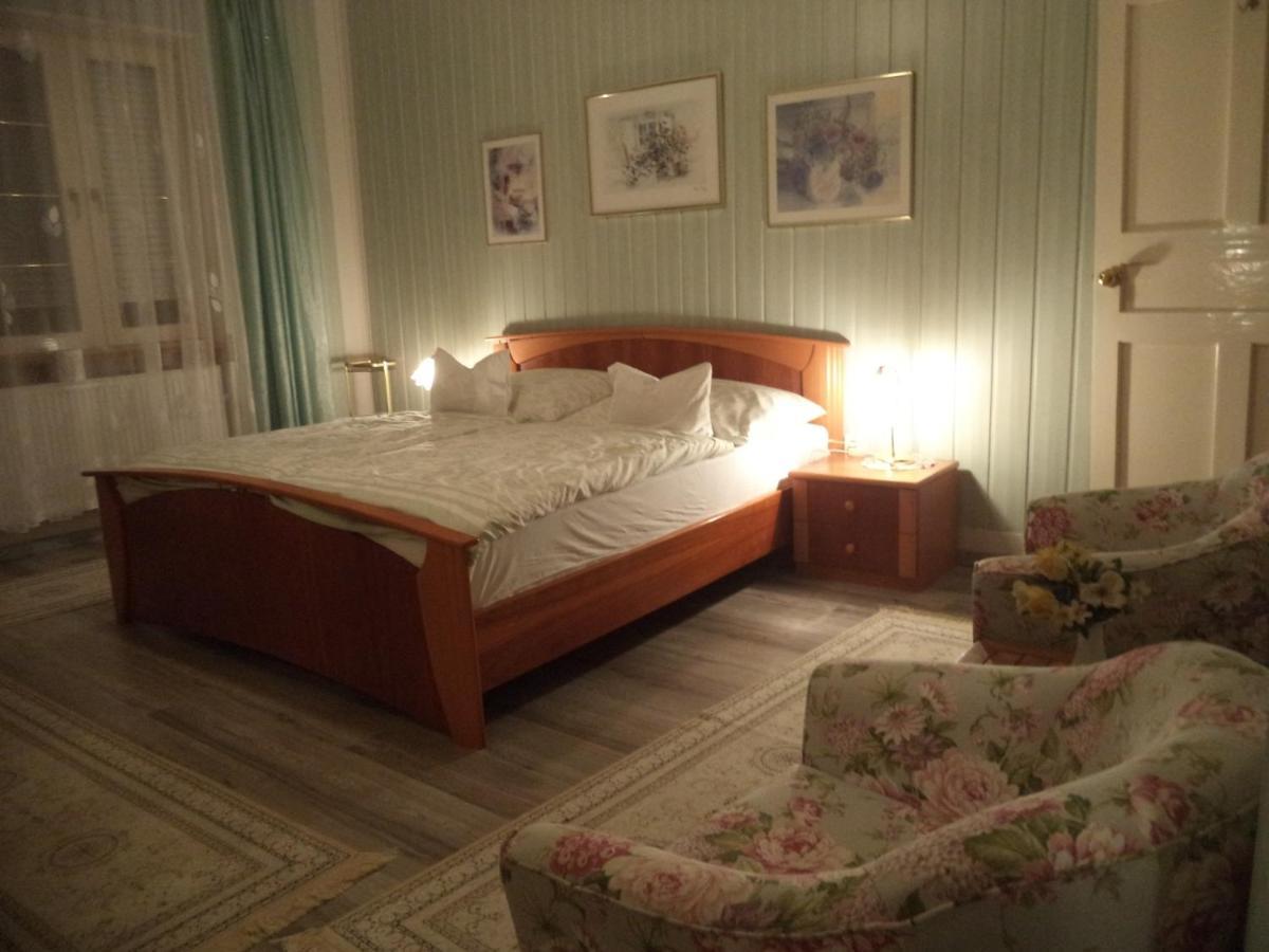 Maria Apartman Hévíz Exteriör bild