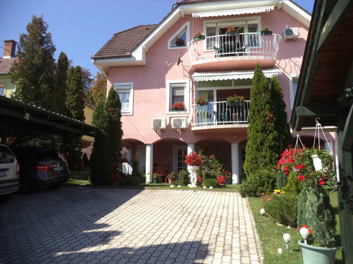 Maria Apartman Hévíz Exteriör bild